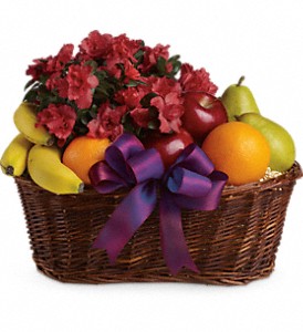 Fruits and Blooms Basket in Preston MD, The Garden Basket