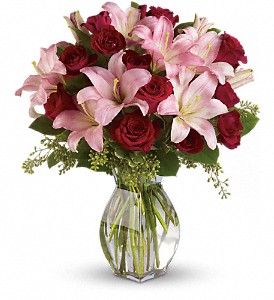 Lavish Love Bouquet with Long Stemmed Red Roses in Preston MD, The Garden Basket