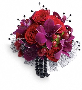 Celebrity Style Corsage in Preston MD, The Garden Basket