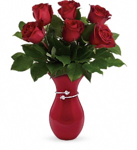 Teleflora's Gift From The Heart Bouquet in Preston MD, The Garden Basket