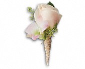 Dashing Boutonniere in Preston MD, The Garden Basket